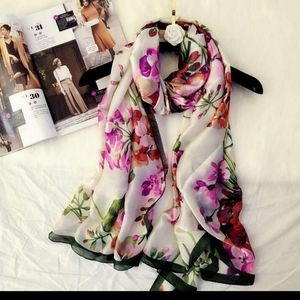 💯Silk Floral Print Scarf